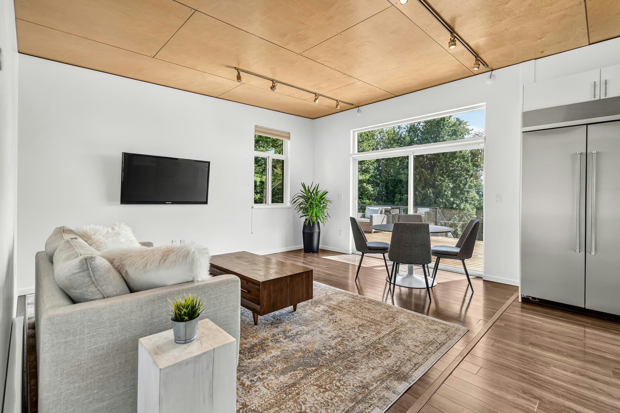 604 Woodland Avenue - 5
