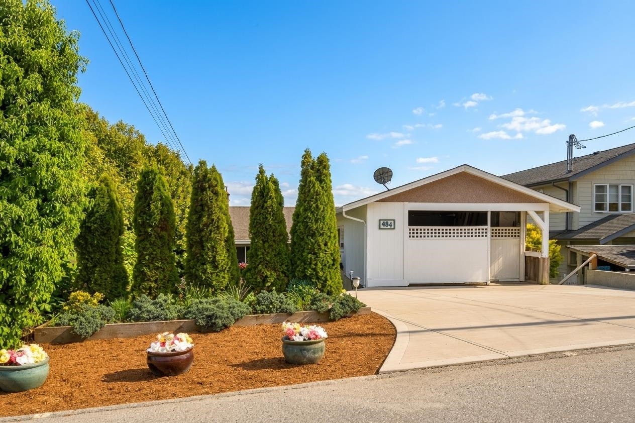 484 Marine Drive, Gibsons, BC, V0N 1V0 - 2