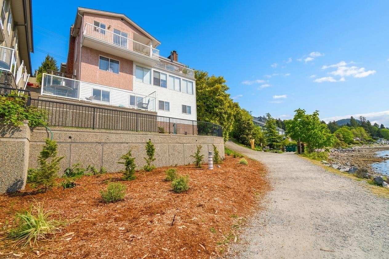 484 Marine Drive, Gibsons, BC, V0N 1V0 - 25