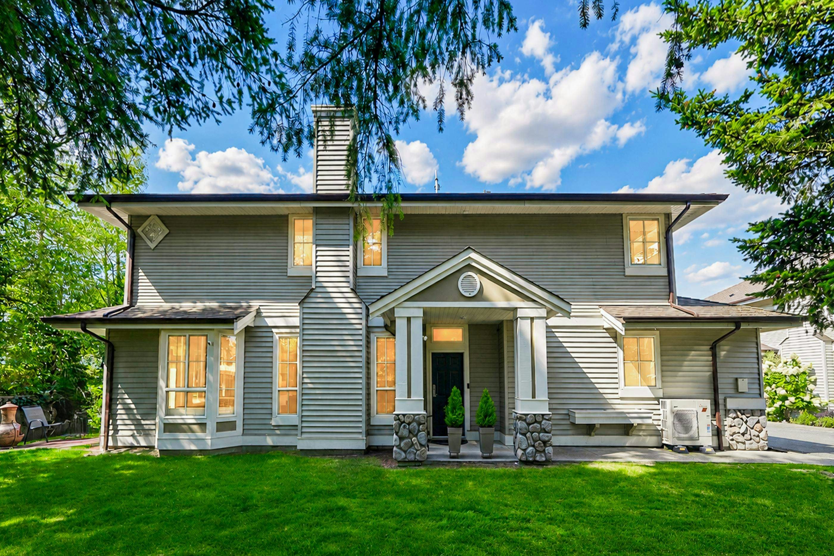 18-6950 120 Street, Delta, BC, V3W 3M7