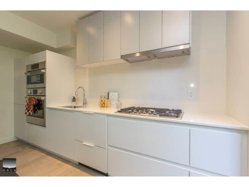 13-10 W 17th Avenue, Vancouver, BC, V5Y 1Z4 - 19