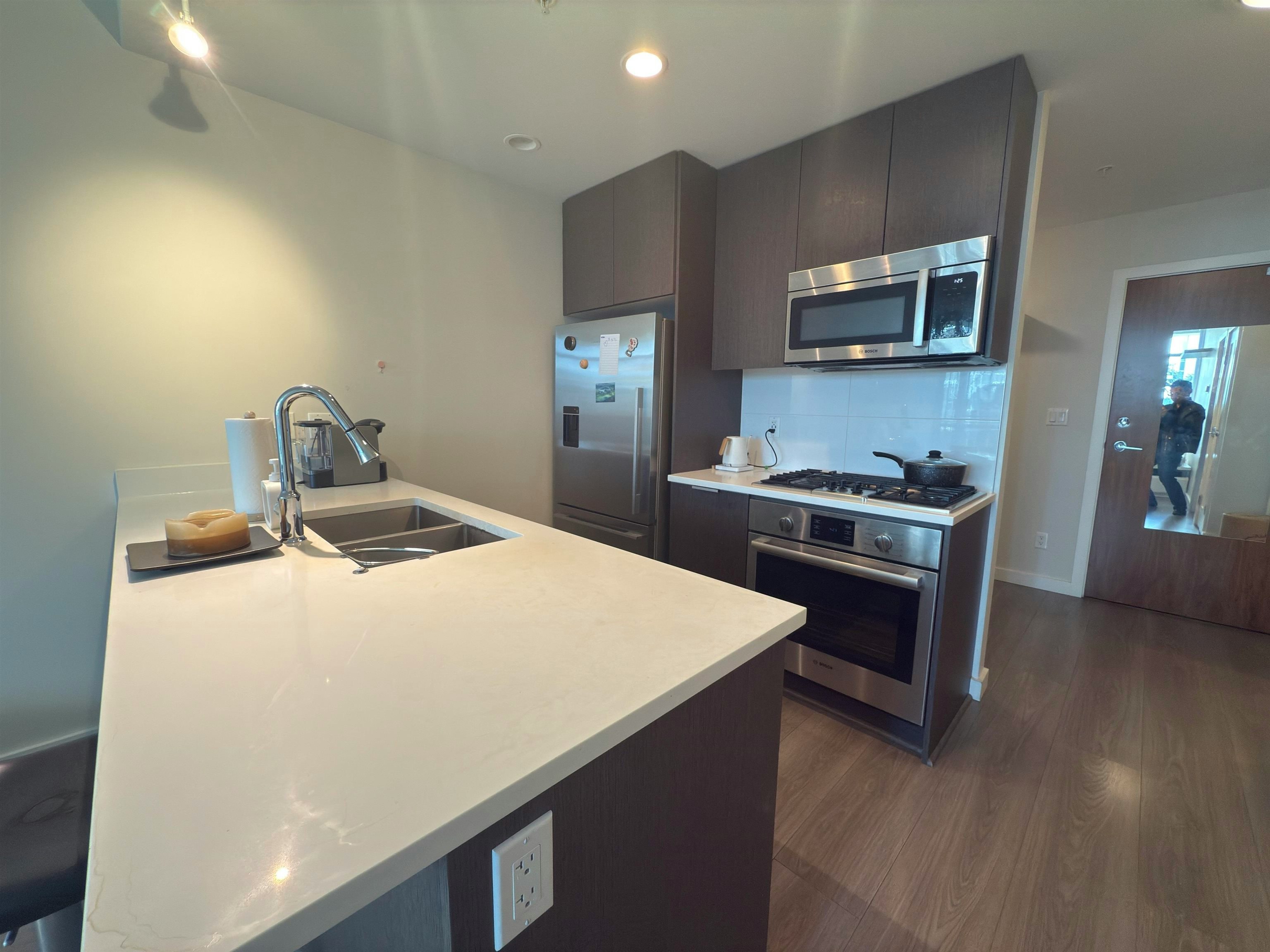 707-8628 Hazelbridge Way, Richmond, BC, V6X 0R5 - 5