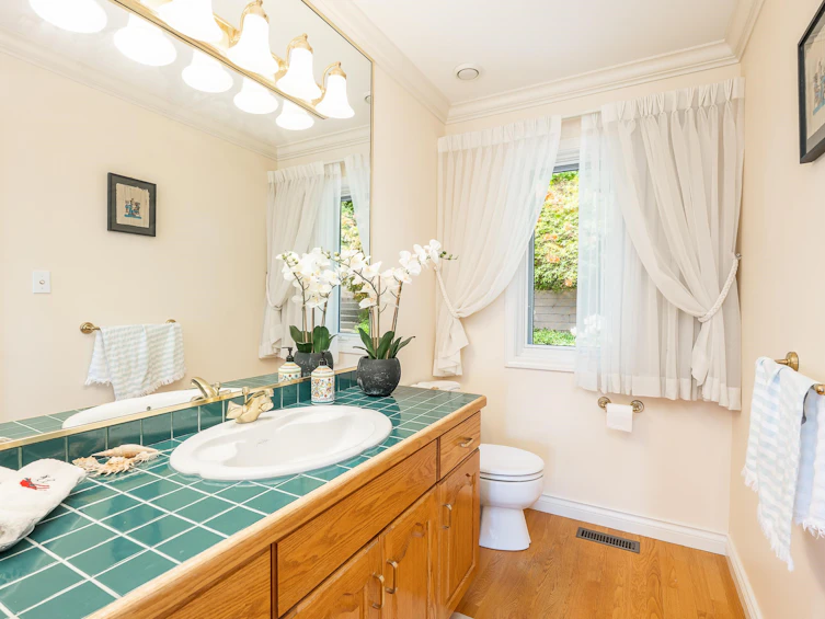 4153 Quarry Court, North Vancouver, BC, V7K 3C3 - 21
