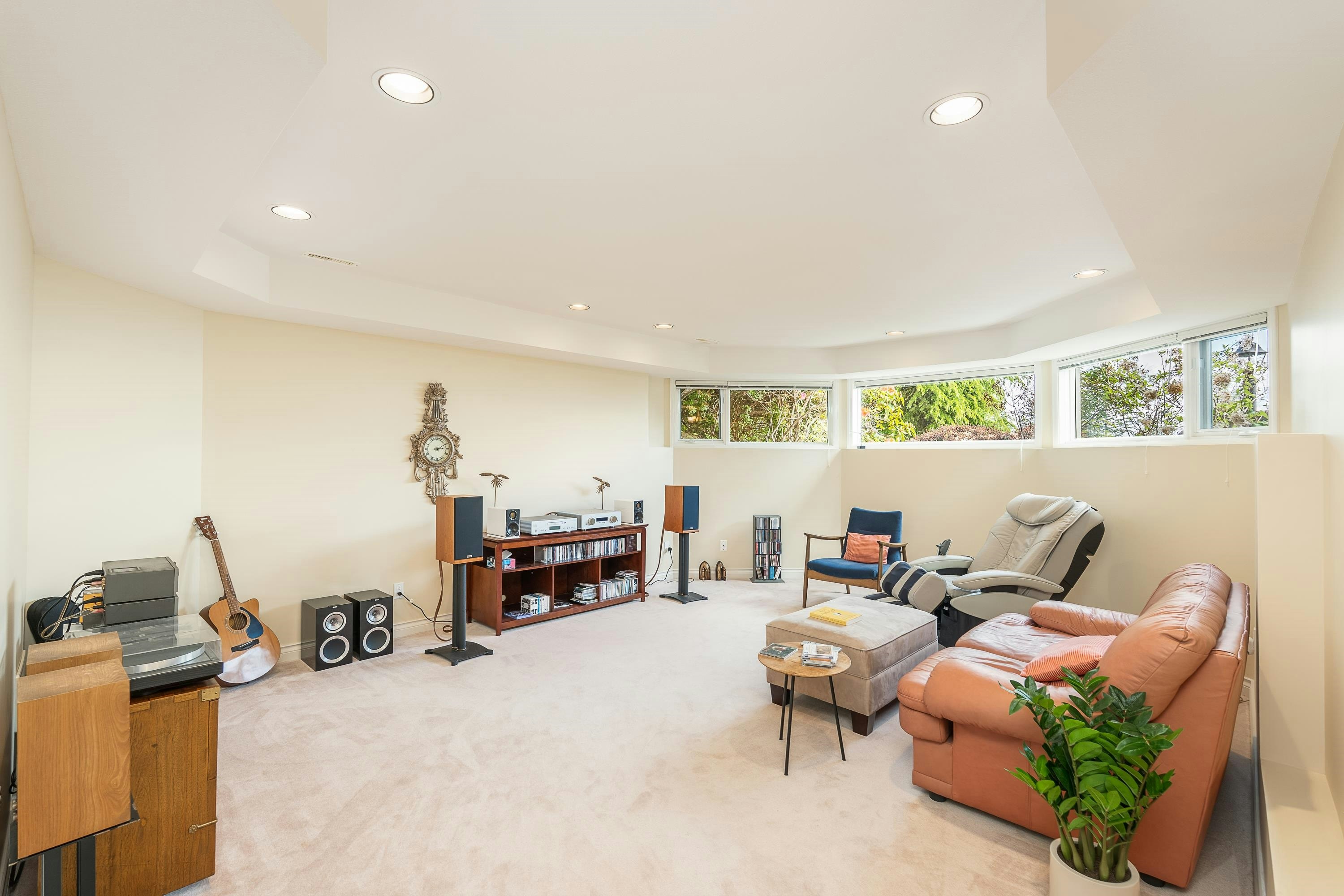 4153 Quarry Court, North Vancouver, BC, V7K 3C3 - 31