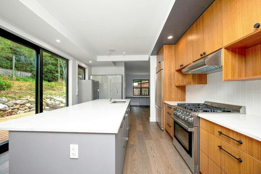 1535 Margaret Road, Roberts Creek, BC, V0N 2W2 - 11