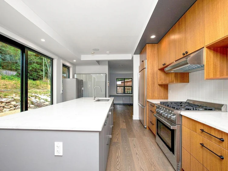 1535 Margaret Road, Roberts Creek, BC, V0N 2W2 - 11