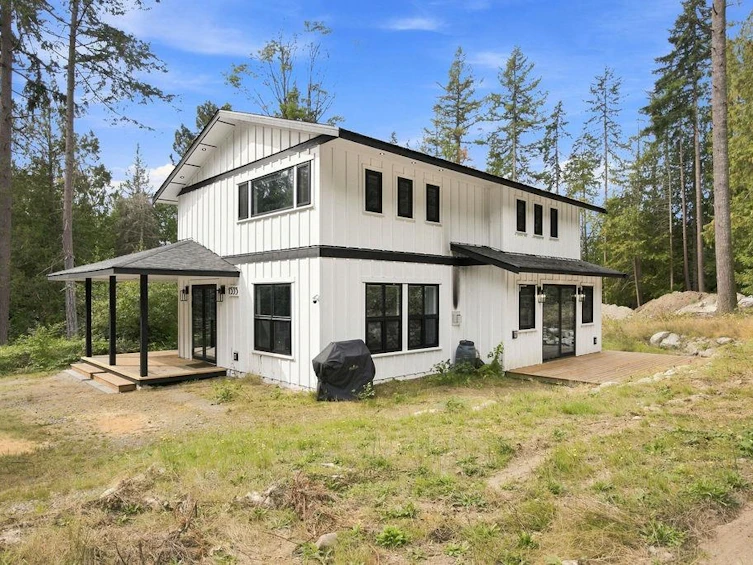 1535 Margaret Road, Roberts Creek, BC, V0N 2W2 - 33