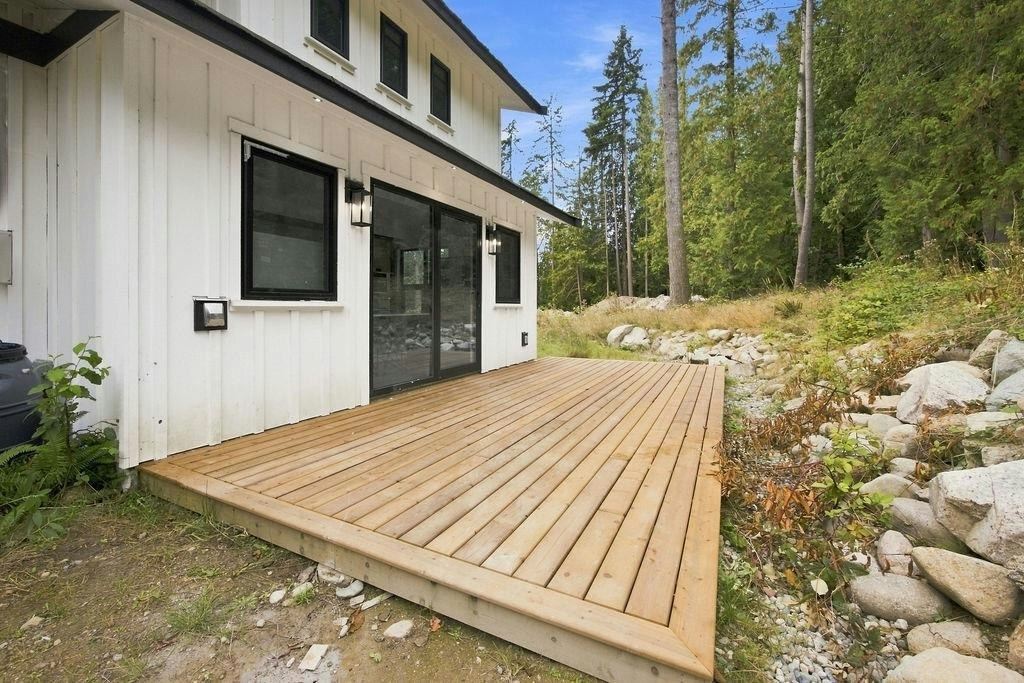 1535 Margaret Road, Roberts Creek, BC, V0N 2W2 - 32
