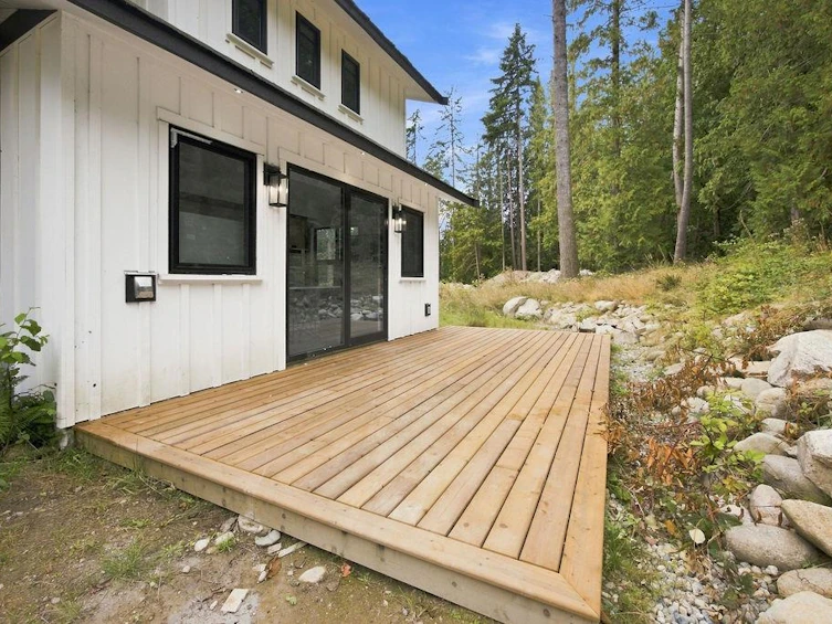 1535 Margaret Road, Roberts Creek, BC, V0N 2W2 - 32
