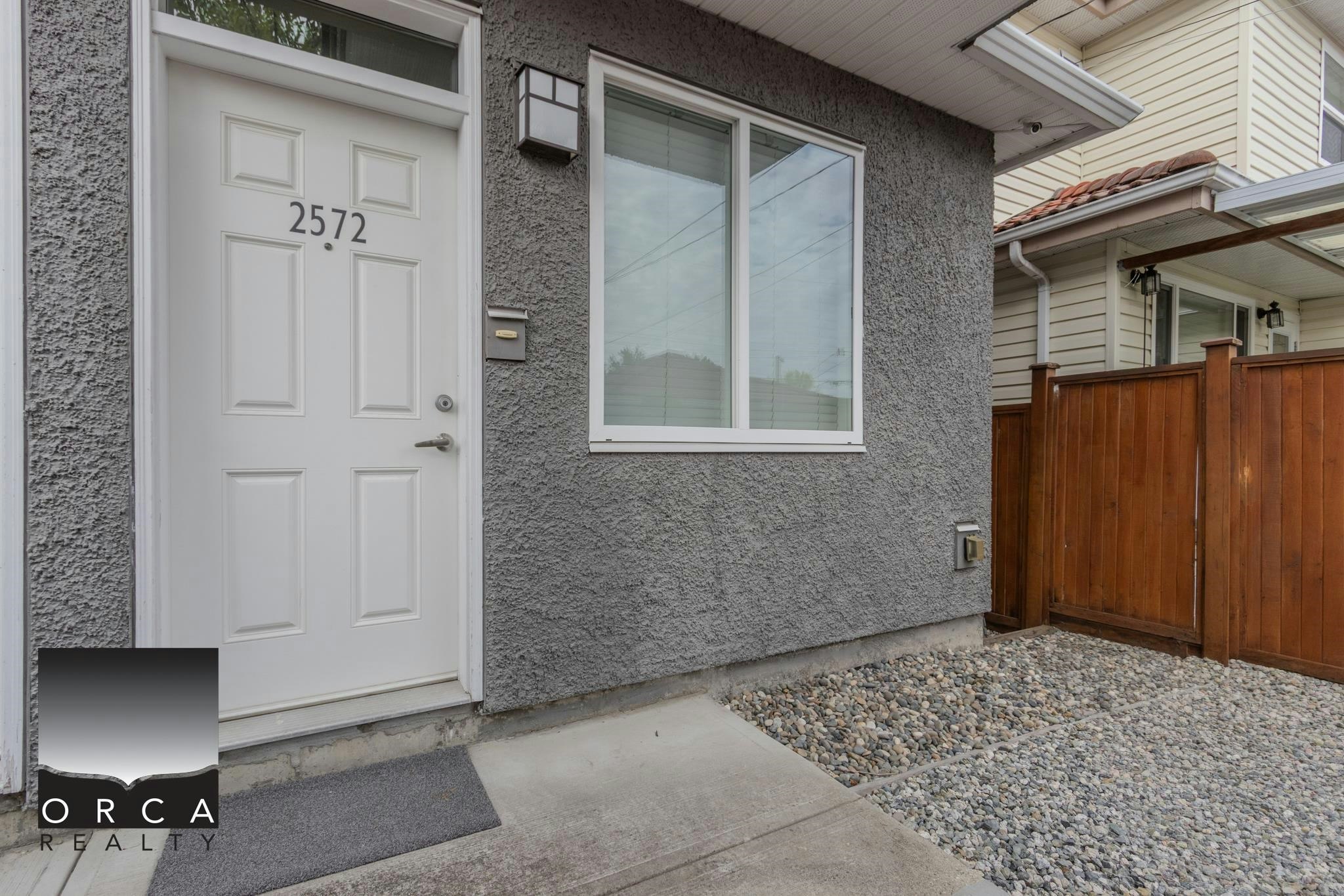 2572 E 2nd Avenue, Vancouver, BC, V5M 1C6 - 2