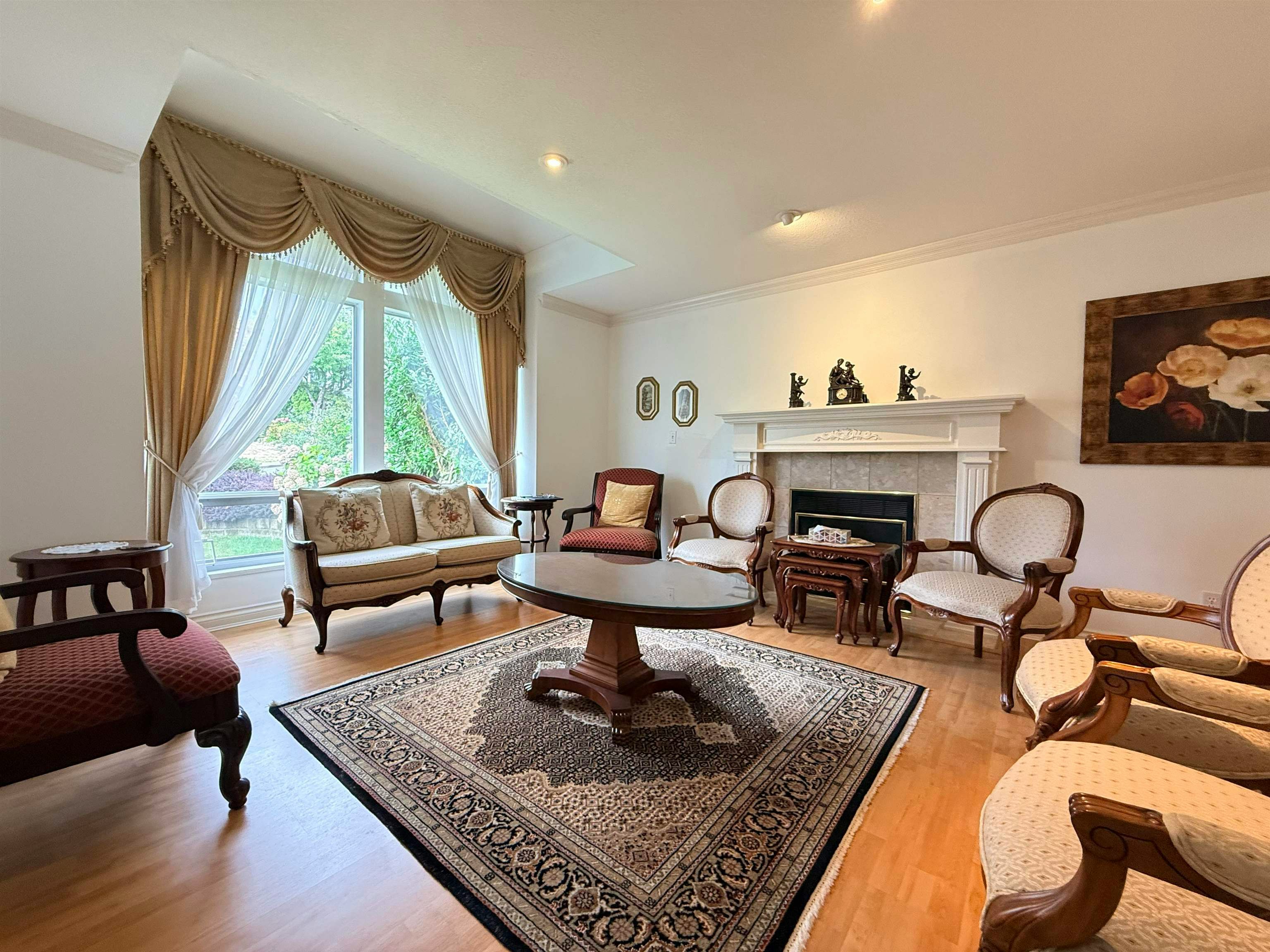 Main House-335 W 27th Street, North Vancouver, BC, V7N 2H5 - 2