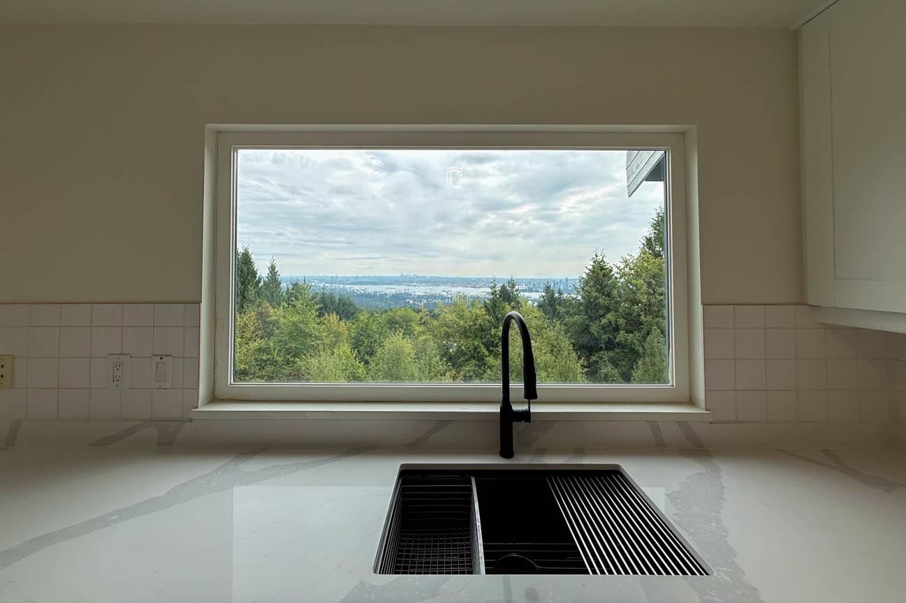 1350 Crestwell Road, West Vancouver, BC, V7S 2P2 - 12