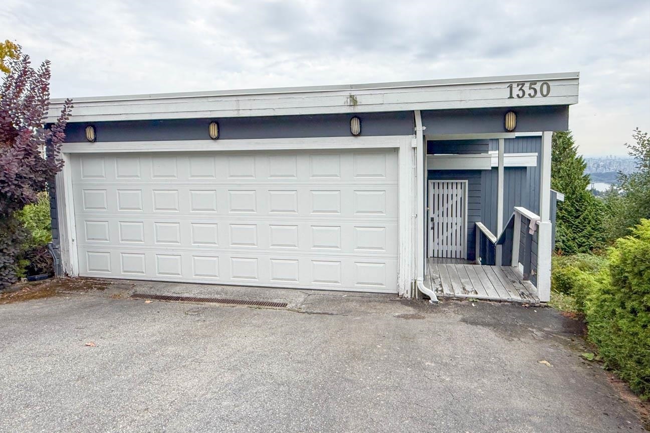 1350 Crestwell Road, West Vancouver, BC, V7S 2P2 - 2