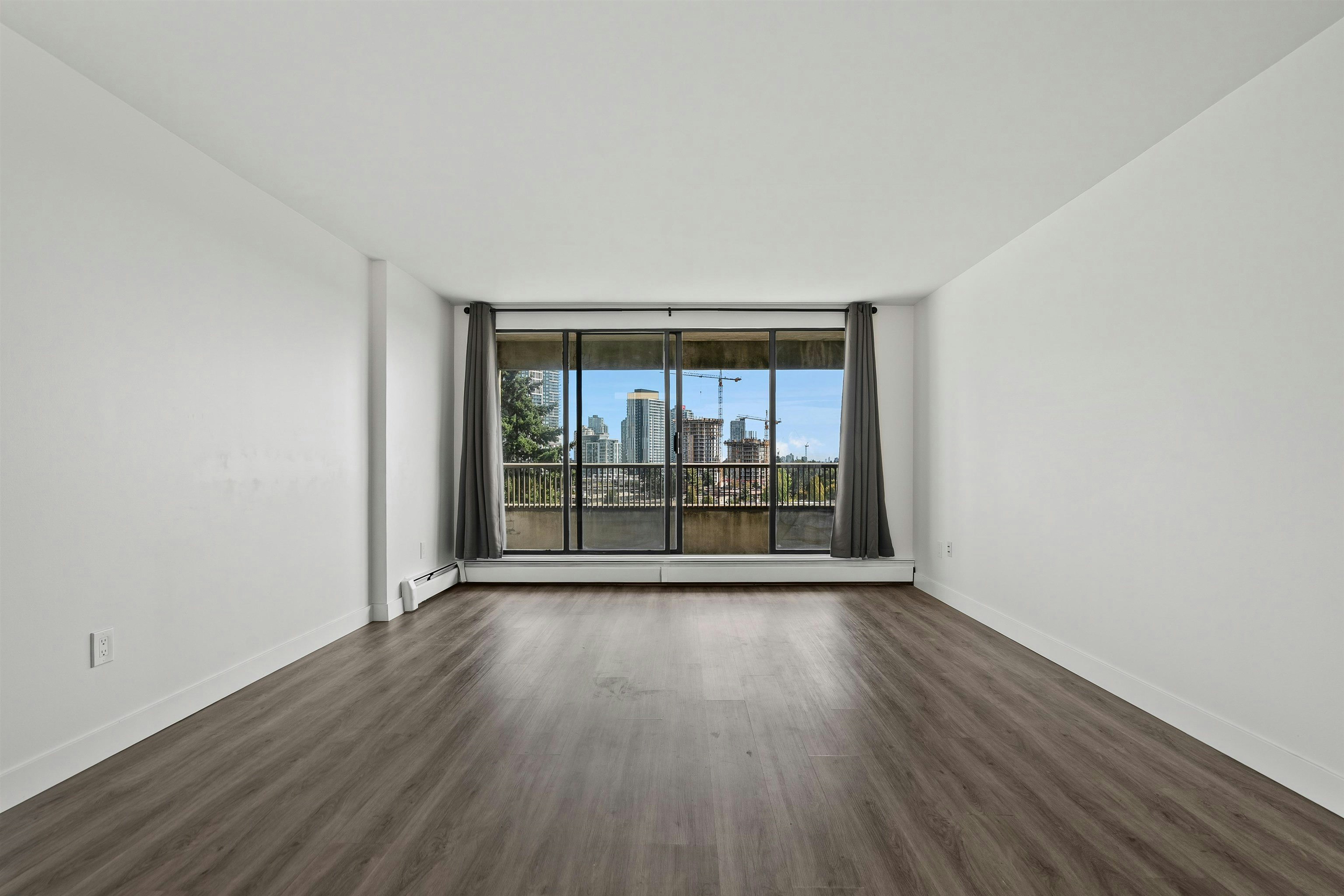1205-6595 Willingdon Avenue, Burnaby, BC, V5H 4E5 - 10