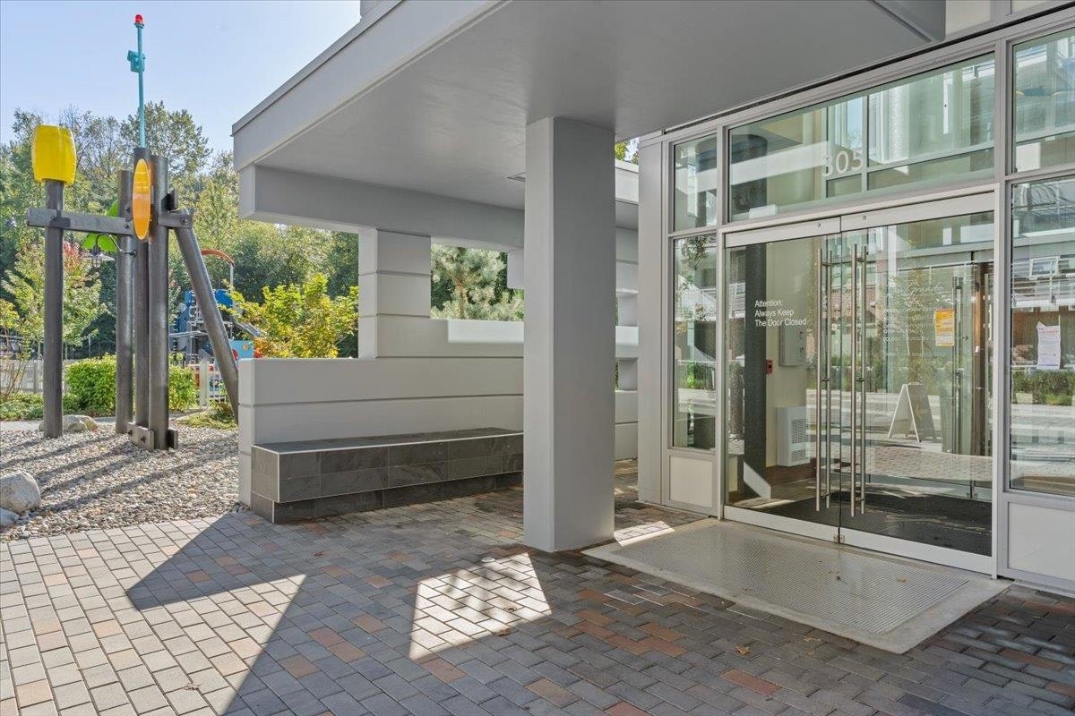 2203-305 Morrissey Road - 4