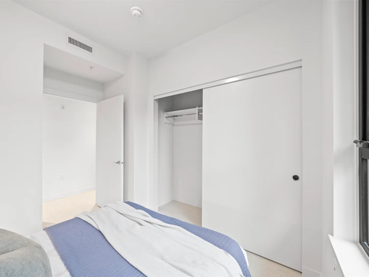 111-4928 Quebec Street, Vancouver, BC, V5W 0G6 - 4