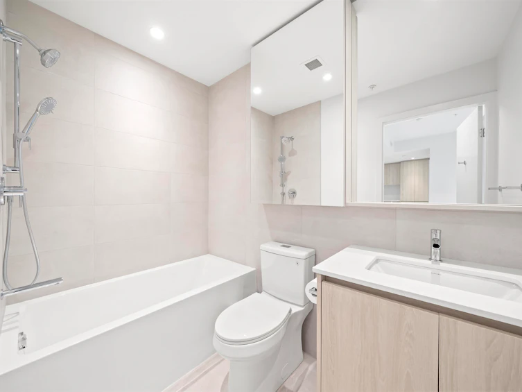 111-4928 Quebec Street, Vancouver, BC, V5W 0G6 - 24