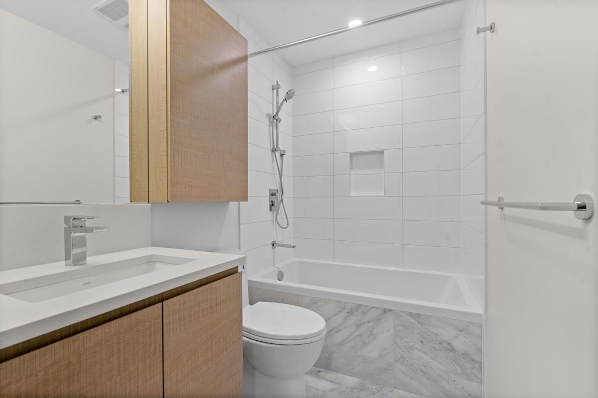 3509-4168 Lougheed Highway, Burnaby, BC, V5C 6A7 - 20