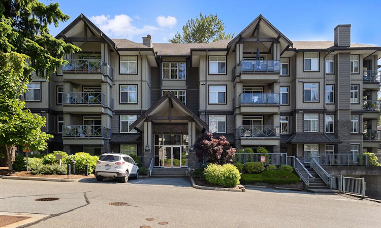 406-33338 E Bourquin Crescent