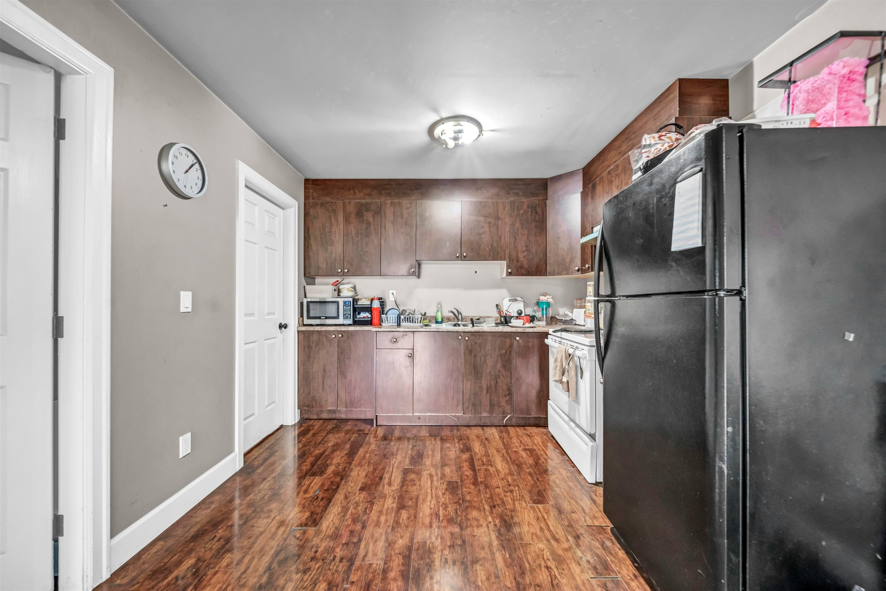12101 84 Avenue, Surrey, BC, V3W 3G4 - 29