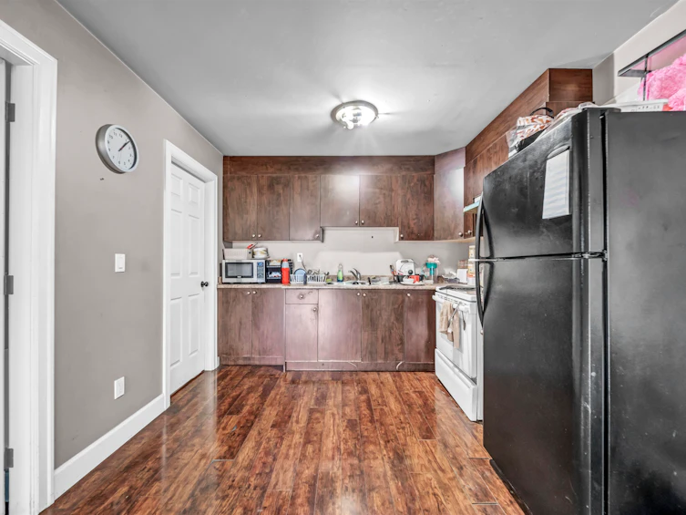 12101 84 Avenue, Surrey, BC, V3W 3G4 - 29