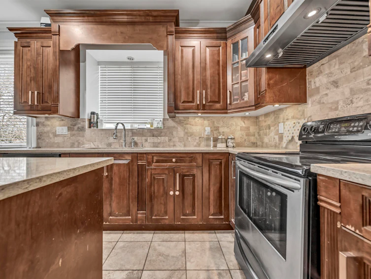 12101 84 Avenue, Surrey, BC, V3W 3G4 - 14