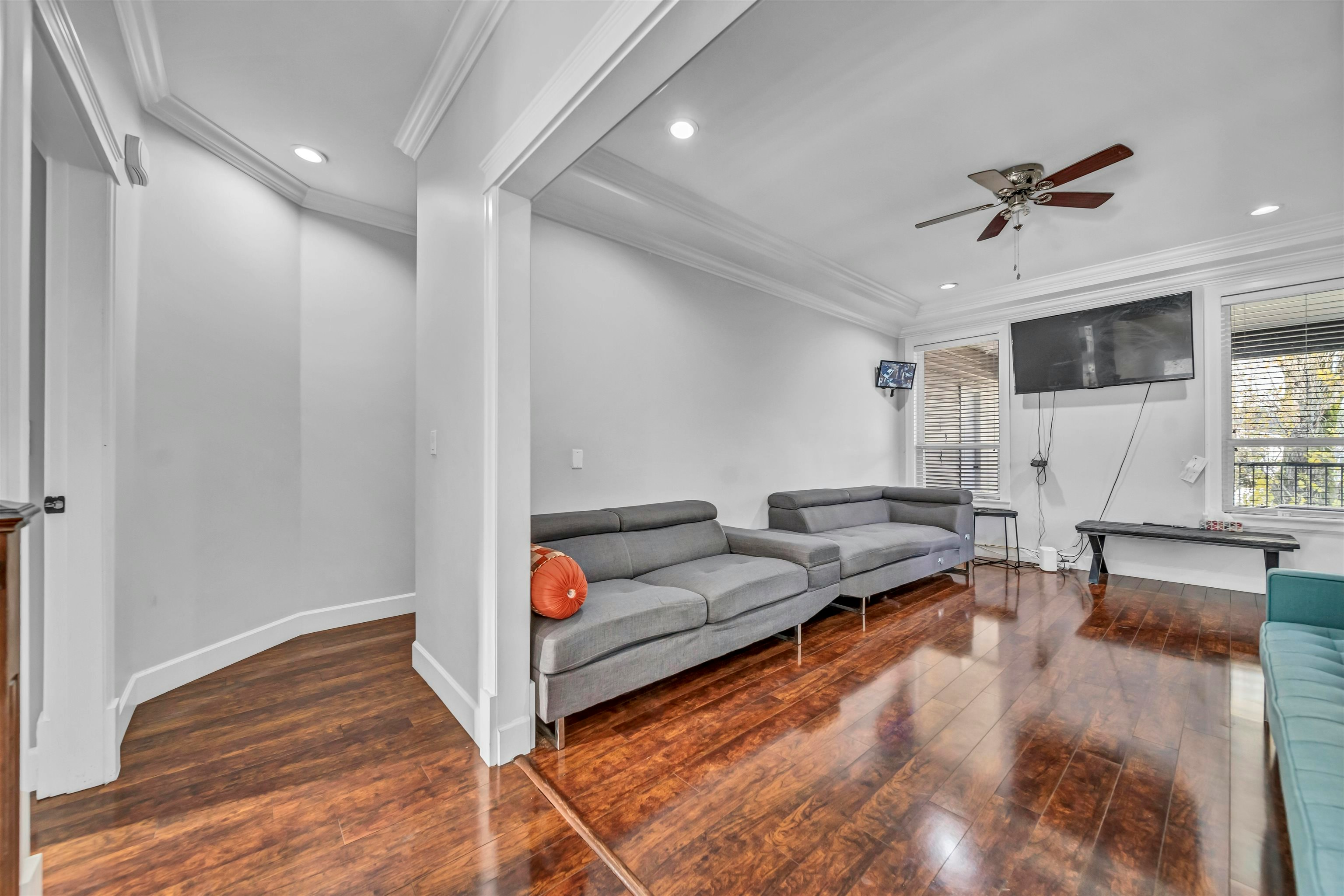 12101 84 Avenue, Surrey, BC, V3W 3G4 - 11