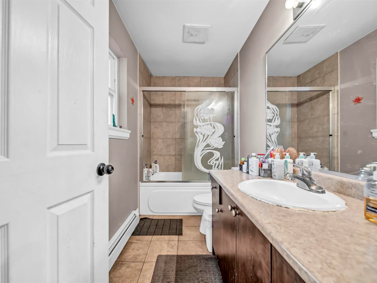 12101 84 Avenue, Surrey, BC, V3W 3G4 - 33