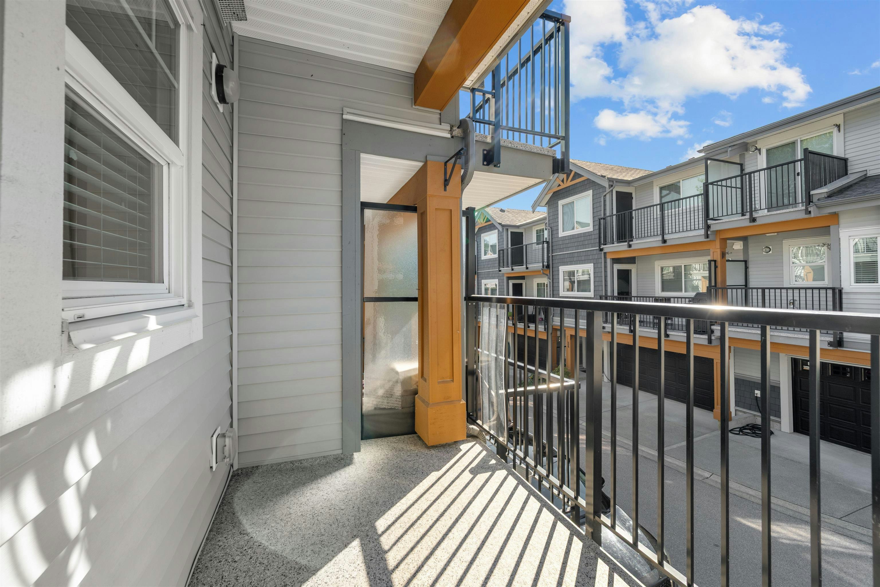 21-22810 113 Avenue, Maple Ridge, BC, V2X 3N2 - 17