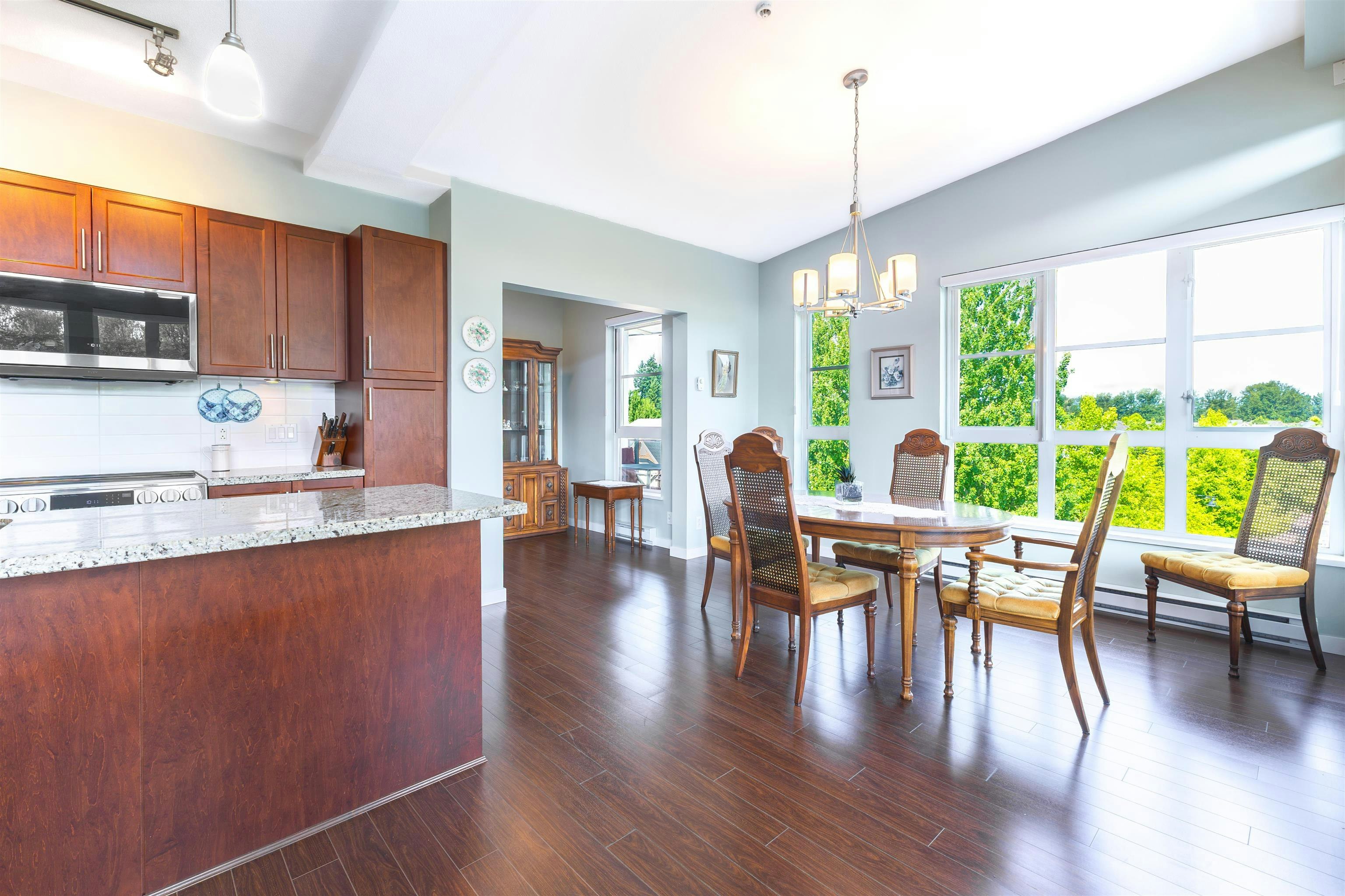416-23215 Billy Brown Road, Langley, BC, V1M 0B7