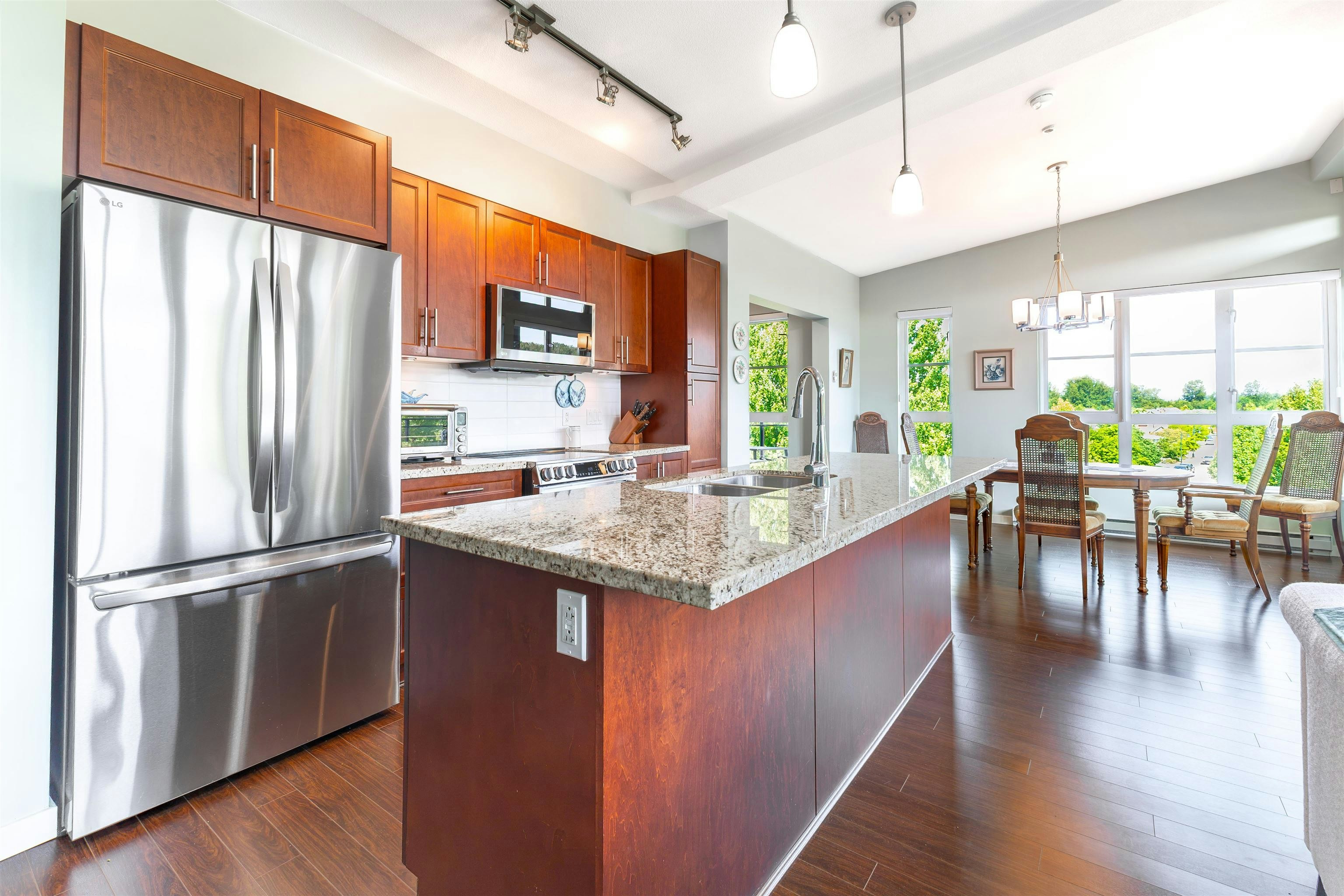 416-23215 Billy Brown Road, Langley, BC, V1M 0B7