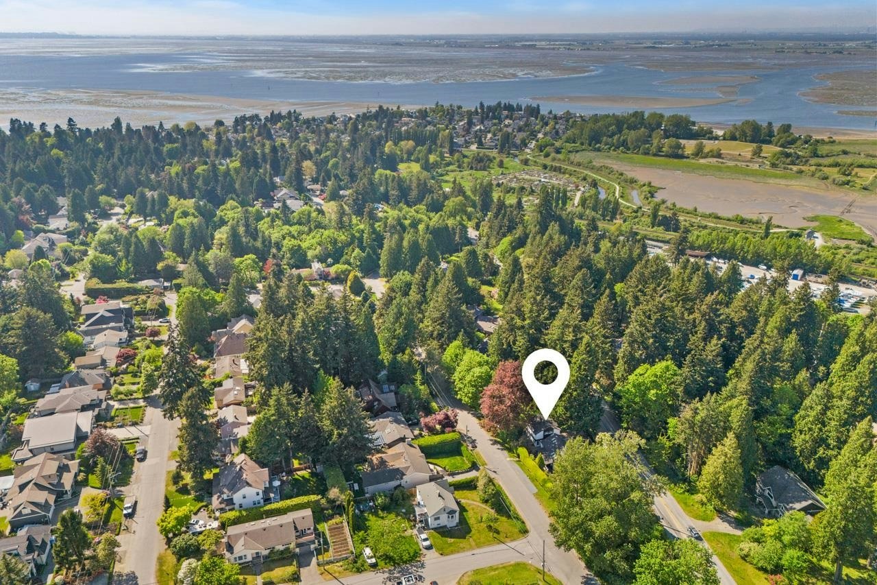 12682 Crescent Road, Surrey, BC, V4A 2V5 - 39