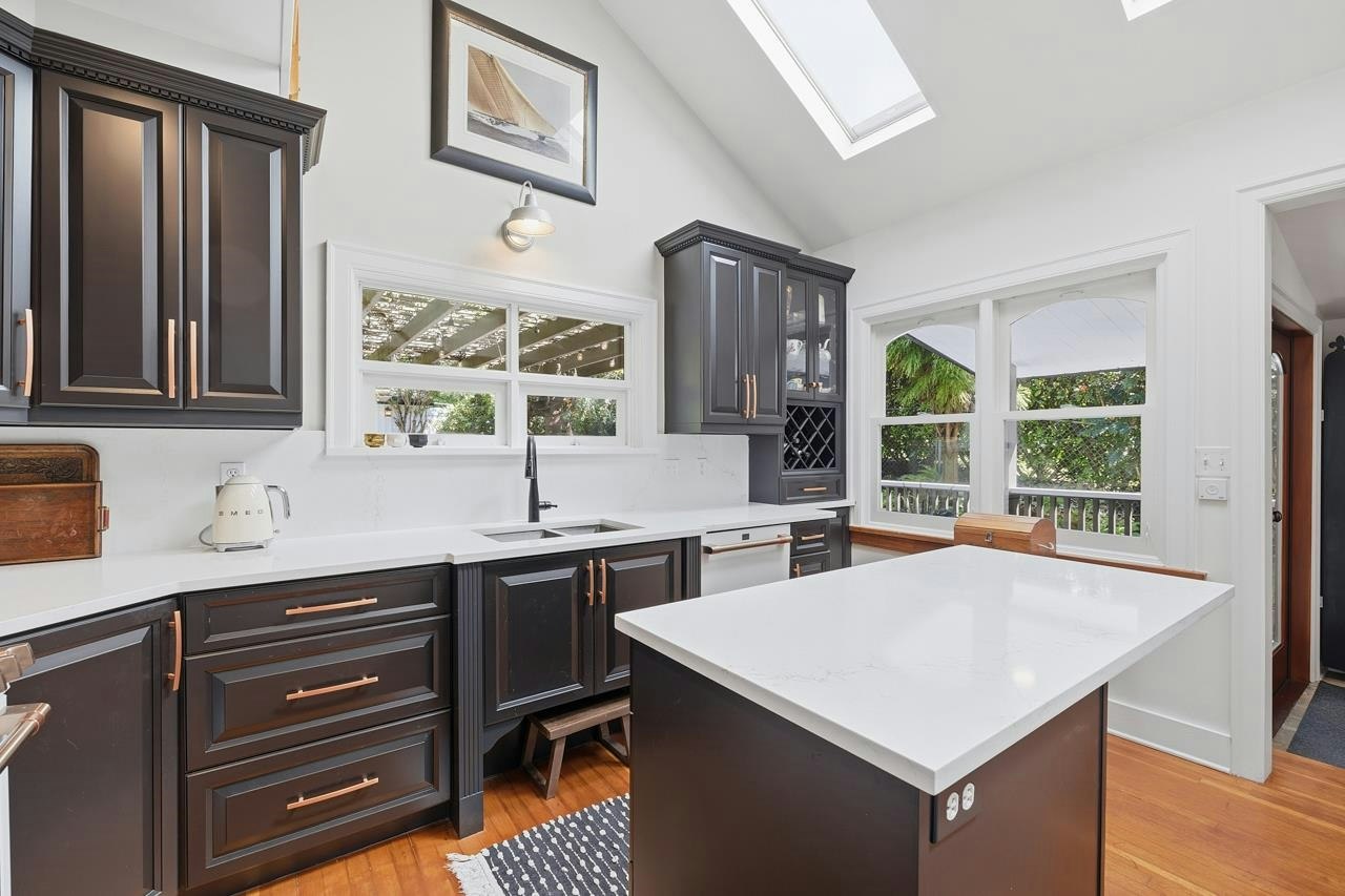 12682 Crescent Road, Surrey, BC, V4A 2V5 - 9