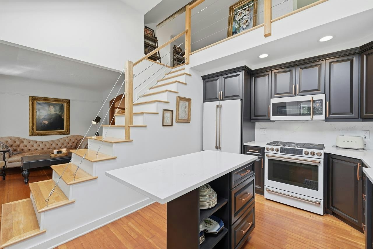12682 Crescent Road, Surrey, BC, V4A 2V5 - 10