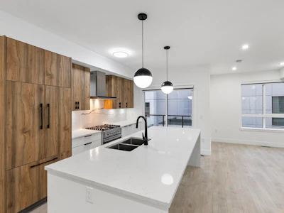 27-13895 64 Avenue - 5