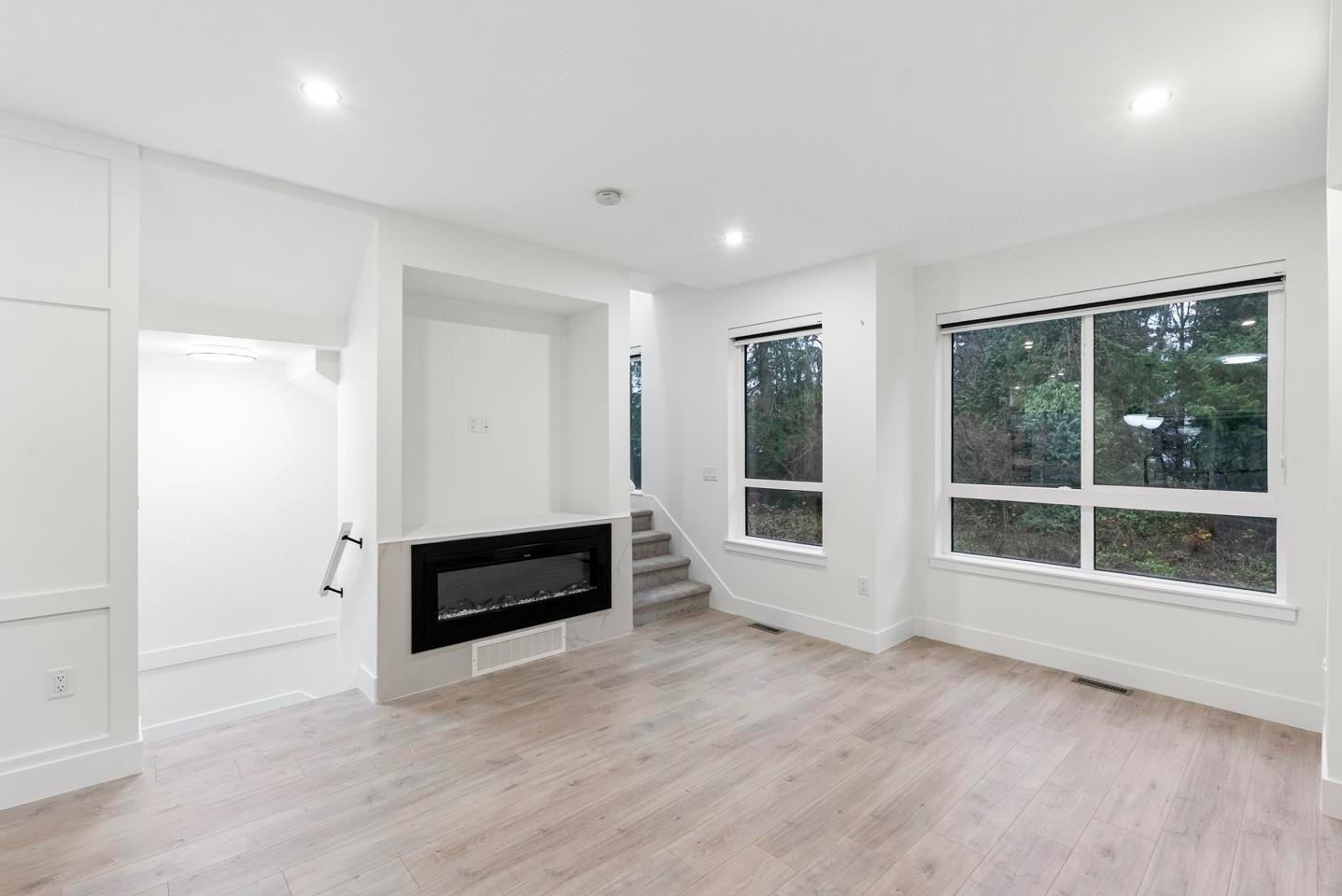 27-13895 64 Avenue - 2