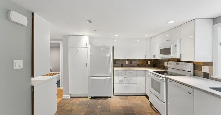 Garden-3401 Fleming Street, Vancouver, BC, V5N 3V7 - 12
