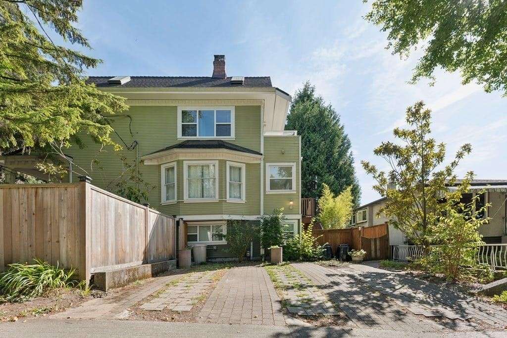 Garden-3401 Fleming Street, Vancouver, BC, V5N 3V7 - 2