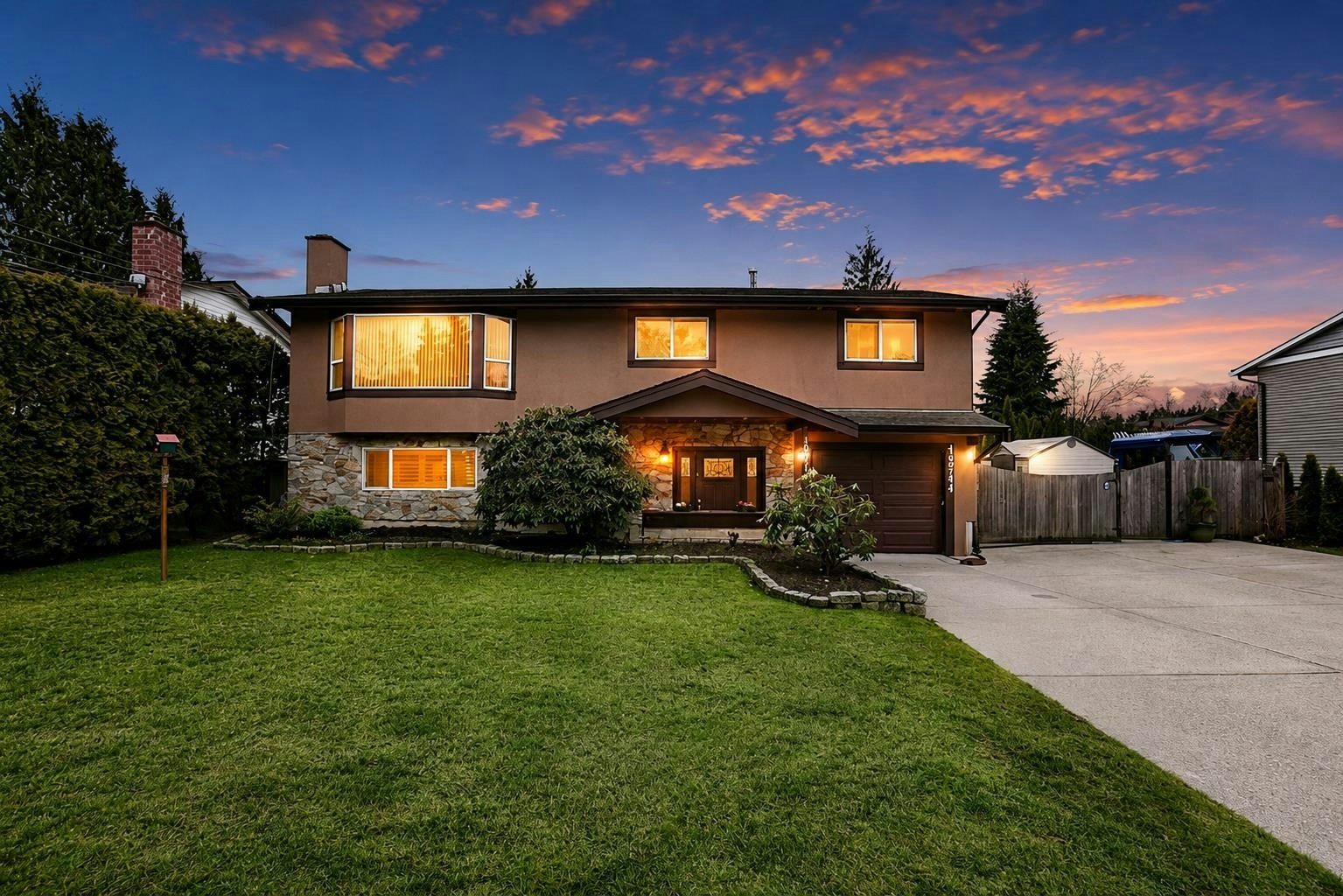 19714 36 Avenue, Langley, BC, V3A 7G1