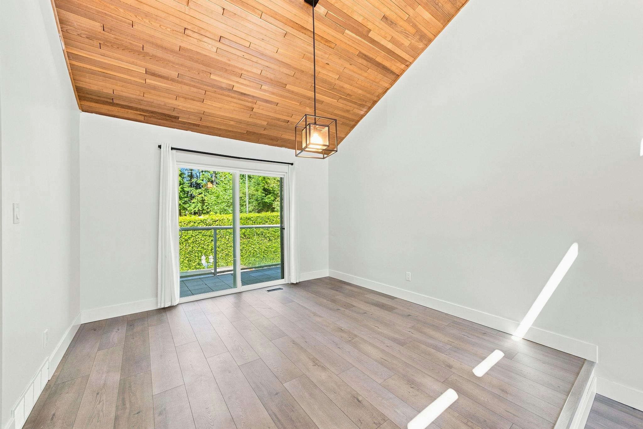 Main-5553 Nancy Greene Way, North Vancouver, BC, V7R 4R6 - 9