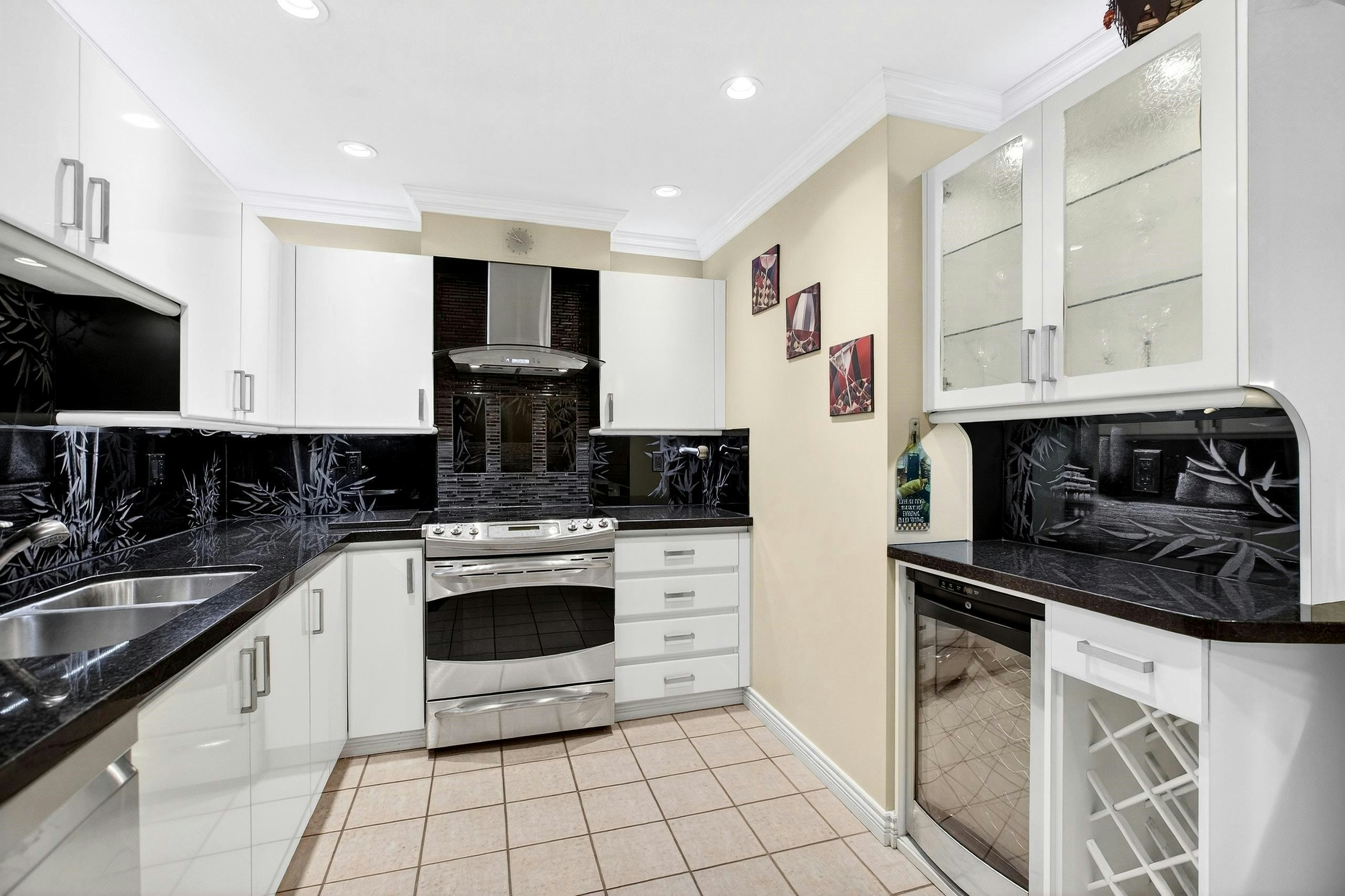 205-15140 29a Avenue - 3