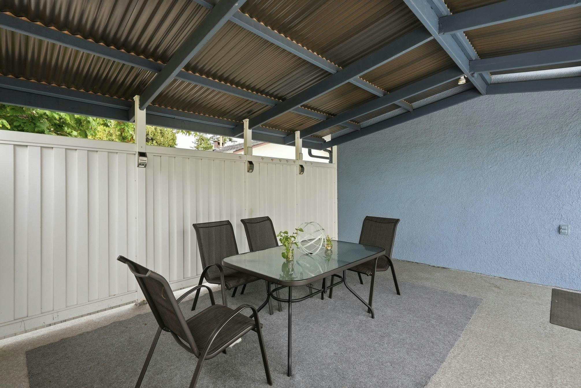 8704 111 Street, Delta, BC, V4C 4N7 - 27