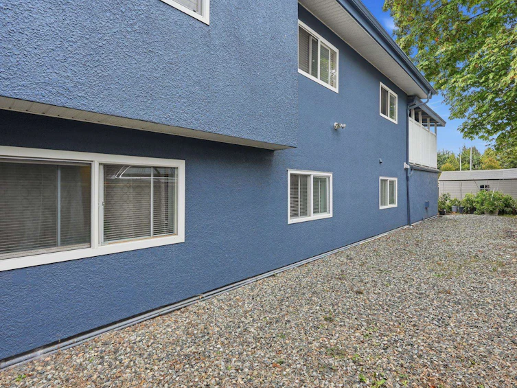 8704 111 Street, Delta, BC, V4C 4N7 - 31