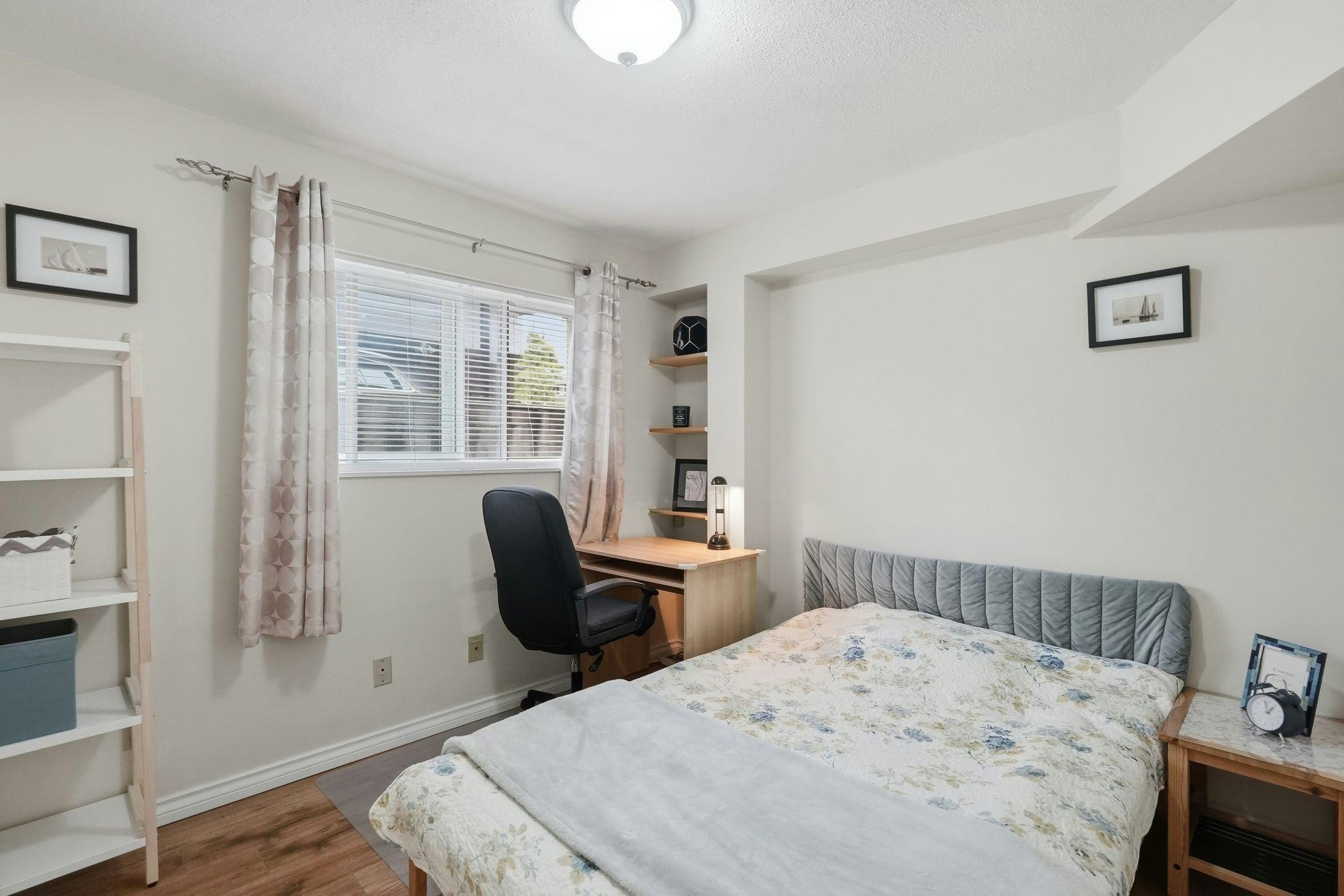 8704 111 Street, Delta, BC, V4C 4N7 - 9