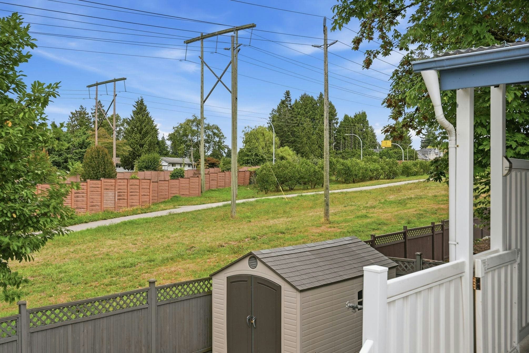 8704 111 Street, Delta, BC, V4C 4N7 - 33