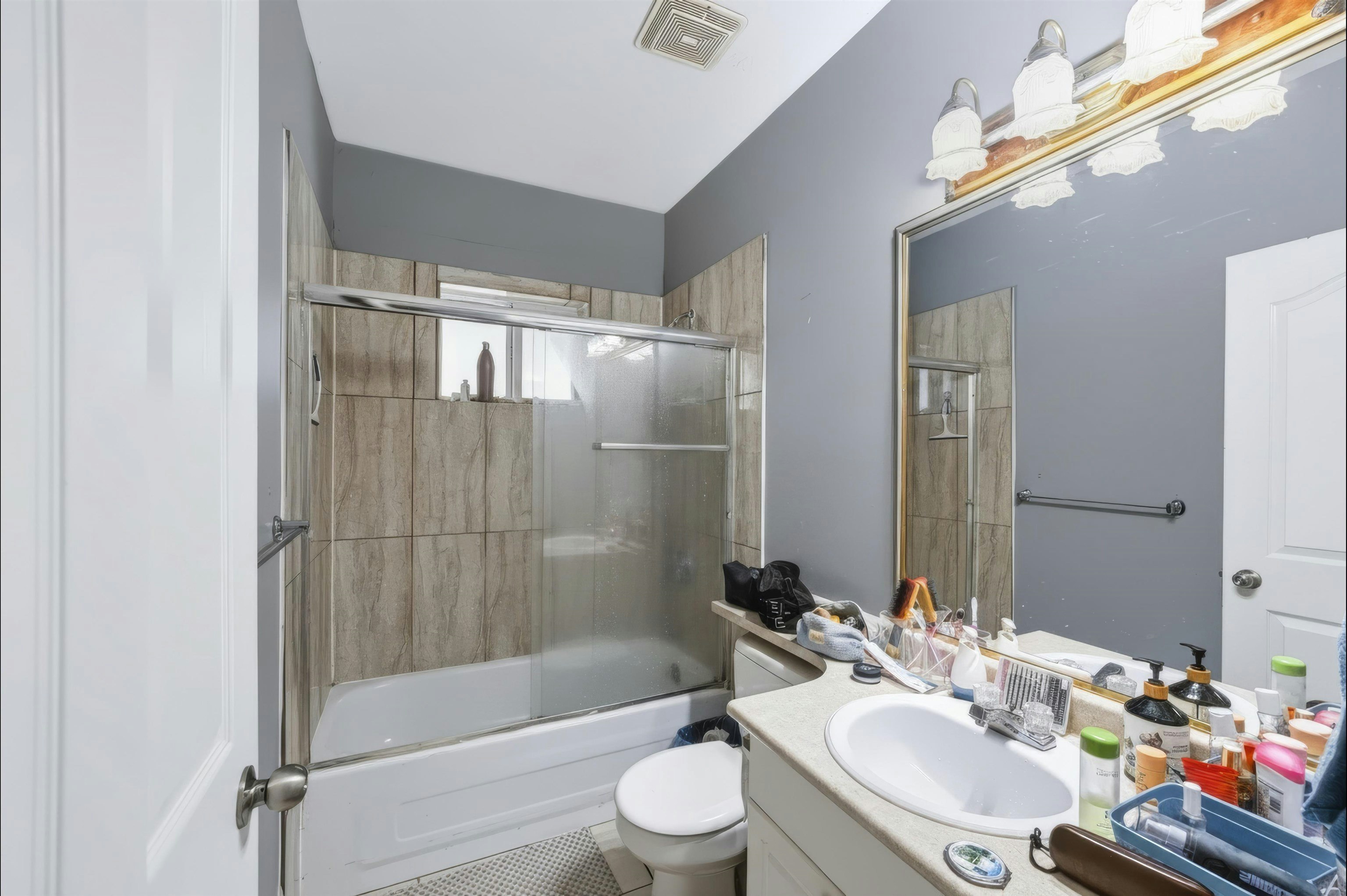 30758 Stellar Court, Abbotsford, BC, V2T 6R5 - 30