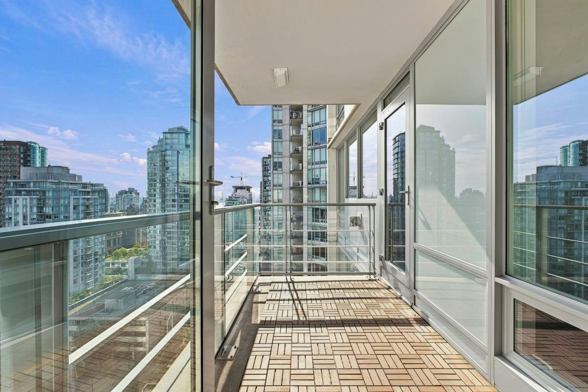 2005-565 Smithe Street, Vancouver, BC, V6B 0E4 - 22
