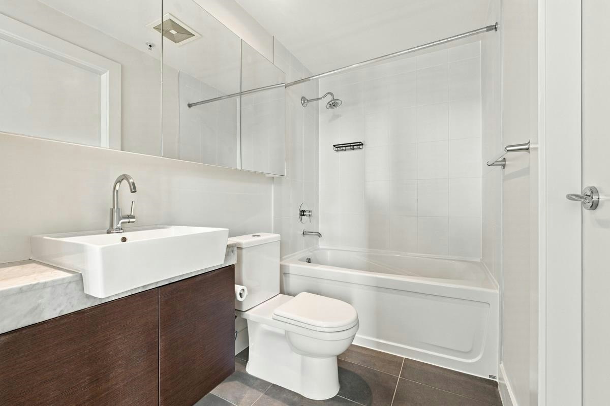 2005-565 Smithe Street, Vancouver, BC, V6B 0E4 - 21