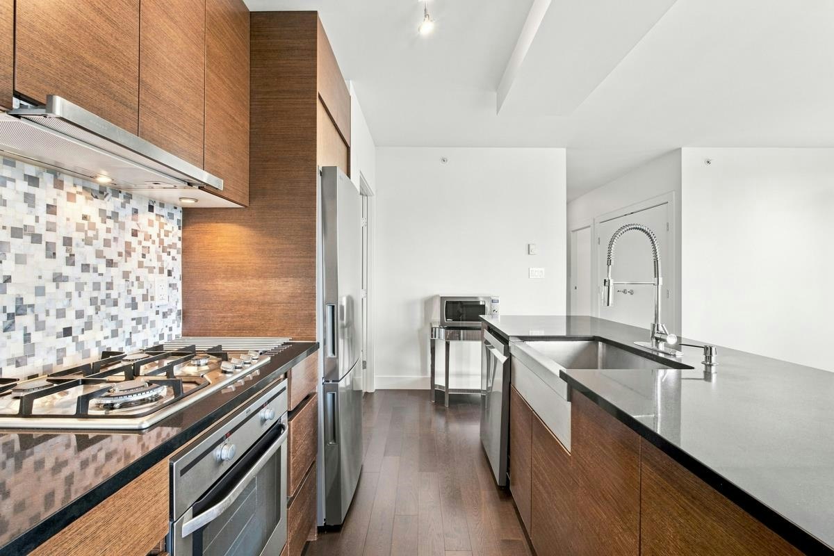 2005-565 Smithe Street, Vancouver, BC, V6B 0E4 - 5
