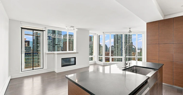 2005-565 Smithe Street, Vancouver, BC, V6B 0E4 - 3